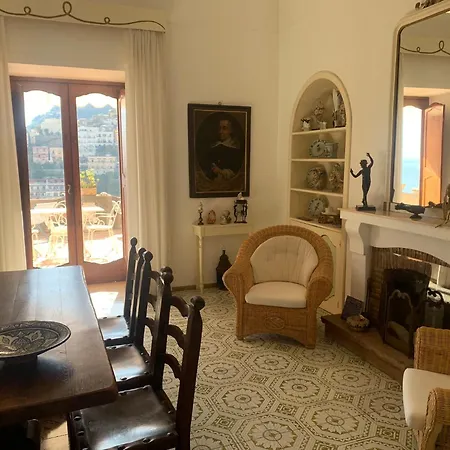 Palatonella * Ποζιτάνο